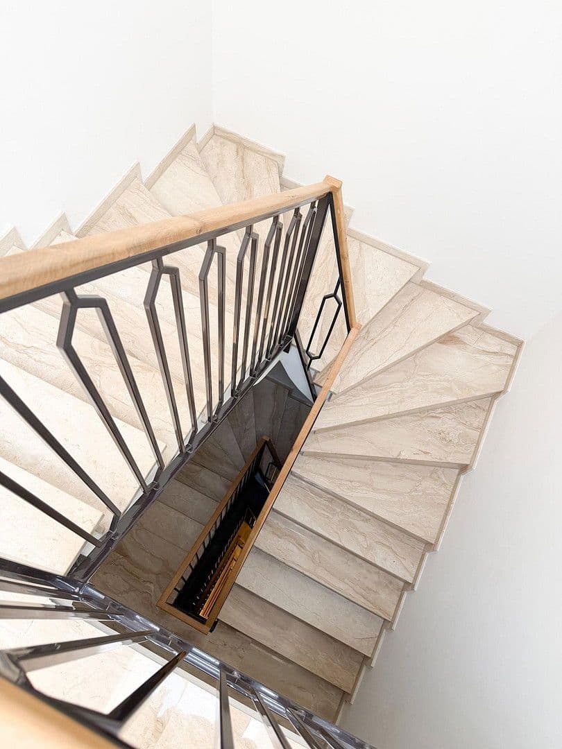 Prodej bytu 2+1 78 m², Berlin, Berlín Prodej bytu 2+1 78 m², Berlin, Berlín