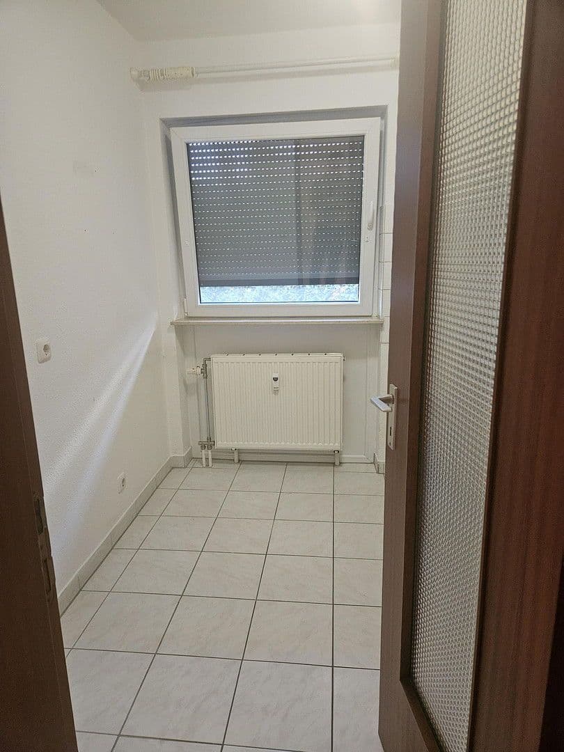 Pronájem bytu 2+1 60 m², Heilbronn, Bádensko-Württembersko Pronájem bytu 2+1 60 m², Heilbronn, Bádensko-Württembersko