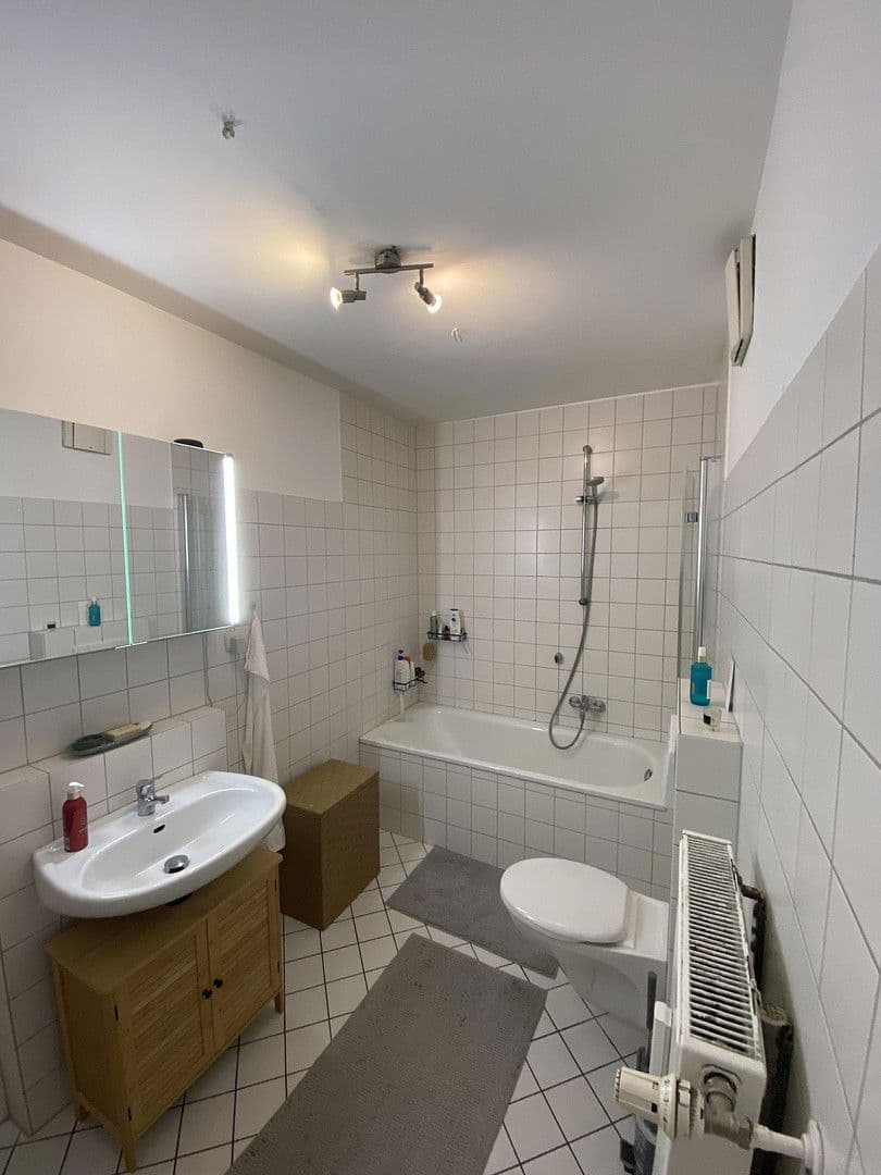 Prodej bytu 3+1 87 m², Bochum, Severní Porýní-Vestfálsko Prodej bytu 3+1 87 m², Bochum, Severní Porýní-Vestfálsko