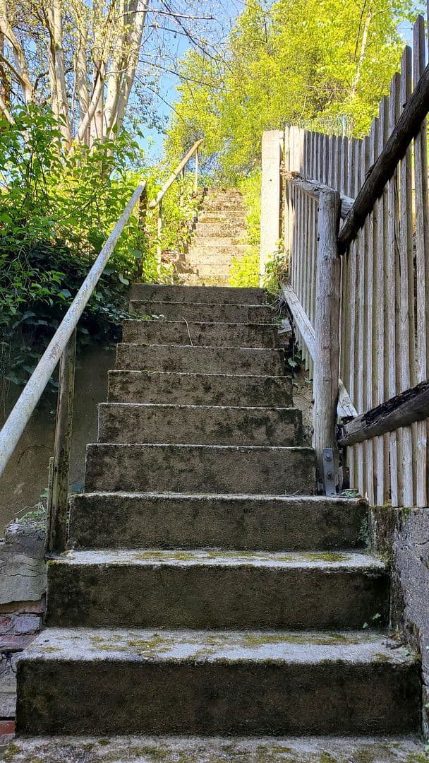 Prodej domu 273 m², pozemek 474 m², Pohlitzer Straße 15, Greiz, Durynsko Prodej domu 273 m², pozemek 474 m², Pohlitzer Straße 15, Greiz, Durynsko