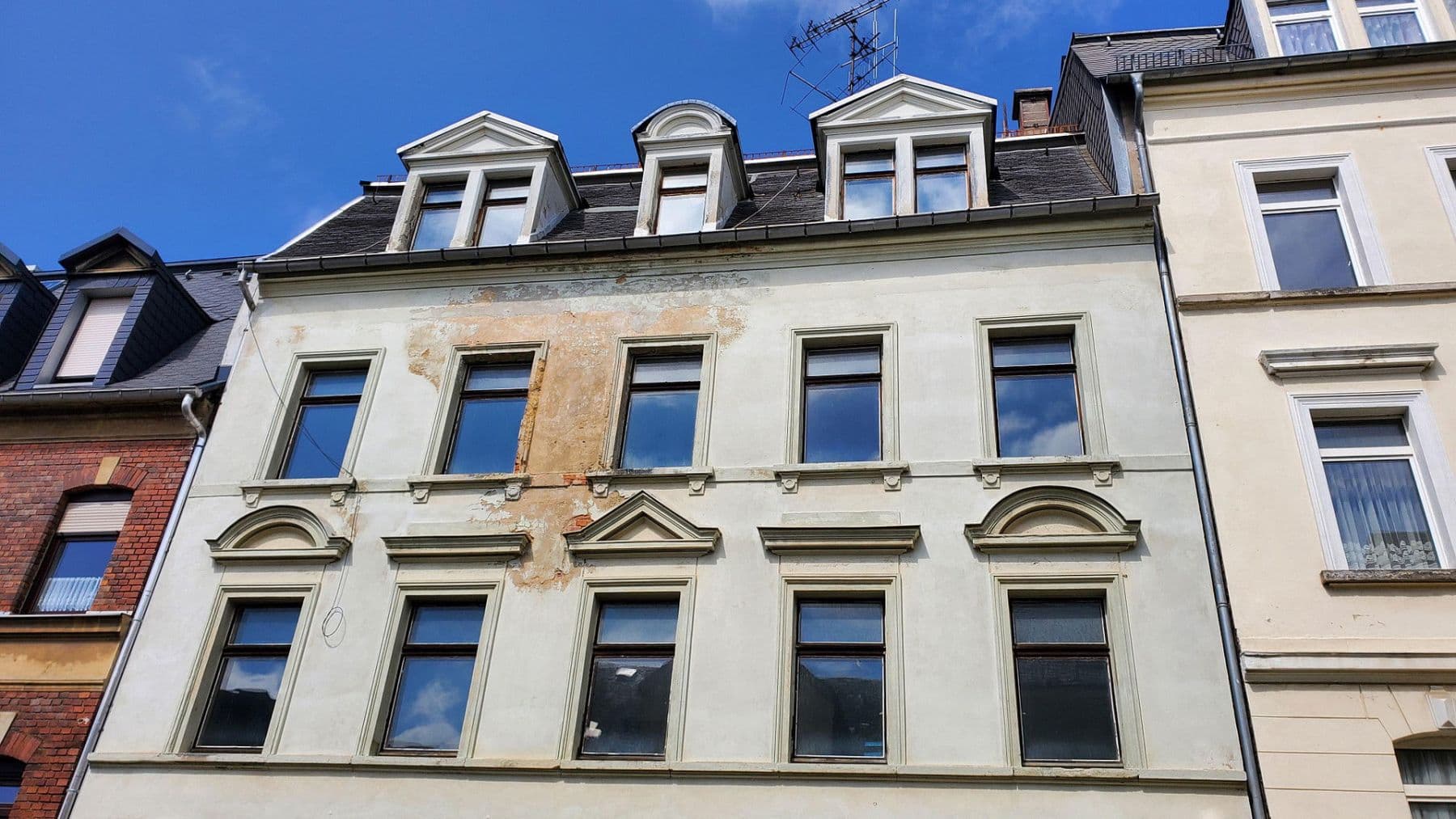 Prodej domu 273 m², pozemek 474 m², Pohlitzer Straße 15, Greiz, Durynsko Prodej domu 273 m², pozemek 474 m², Pohlitzer Straße 15, Greiz, Durynsko