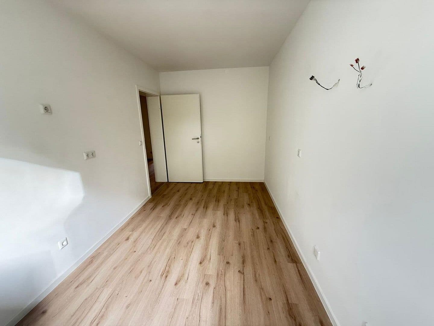 Prodej bytu 6+1 165 m², Grendtor 14, Essen, Severní Porýní-Vestfálsko Prodej bytu 6+1 165 m², Grendtor 14, Essen, Severní Porýní-Vestfálsko