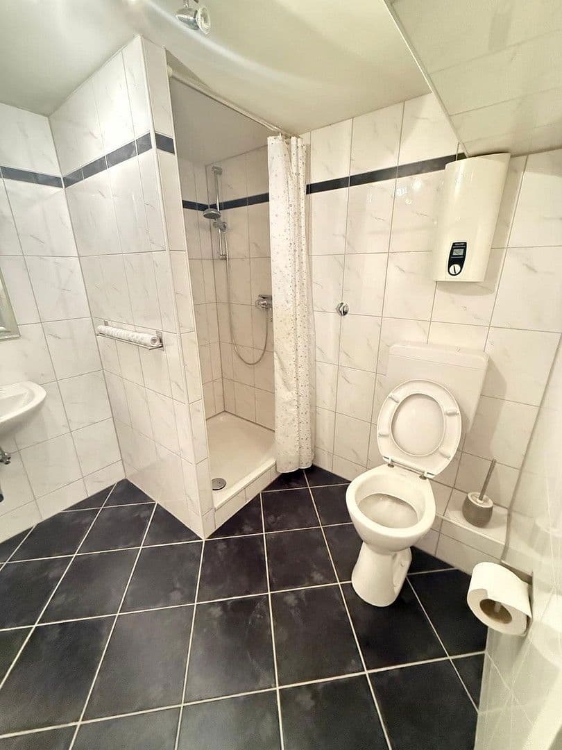 Prodej bytu 6+1 165 m², Grendtor 14, Essen, Severní Porýní-Vestfálsko Prodej bytu 6+1 165 m², Grendtor 14, Essen, Severní Porýní-Vestfálsko