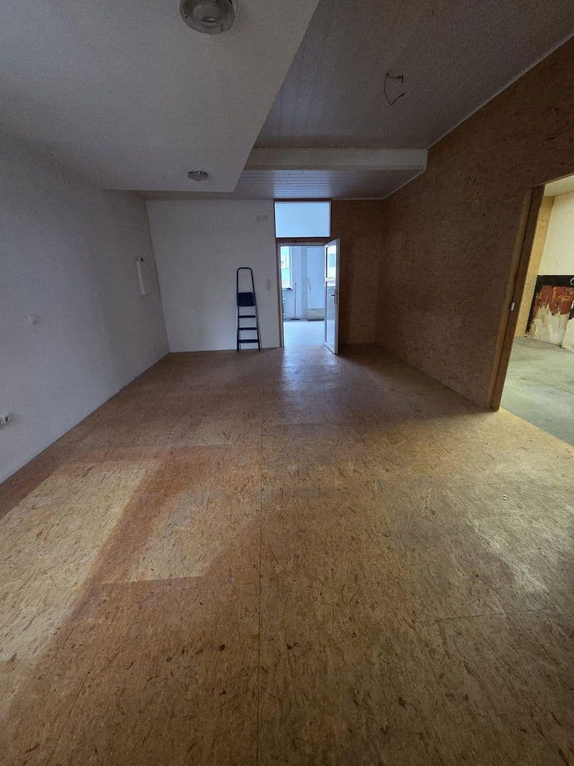 Pronájem nebytového prostoru 120 m², Hilgardring 46, Kaiserslautern, Porýní-Falc Pronájem nebytového prostoru 120 m², Hilgardring 46, Kaiserslautern, Porýní-Falc