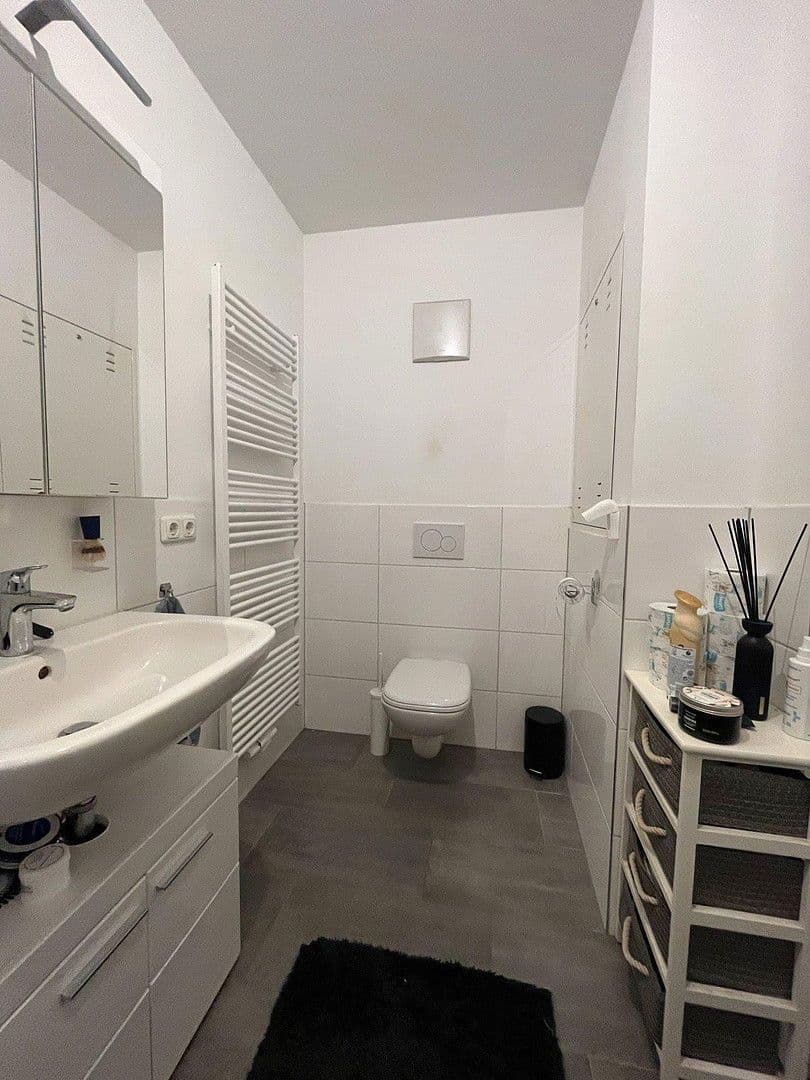 Pronájem bytu 2+1 73 m², Reinheim, Hessen Pronájem bytu 2+1 73 m², Reinheim, Hessen