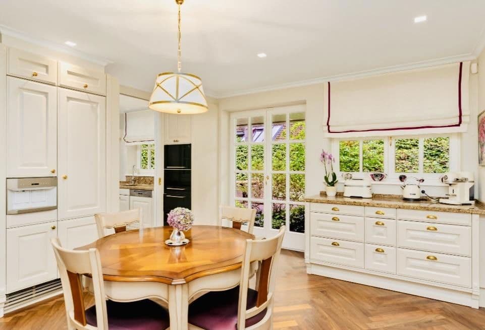 Prodej domu 467 m², pozemek 2.646 m², Bremen, Bremen Prodej domu 467 m², pozemek 2.646 m², Bremen, Bremen