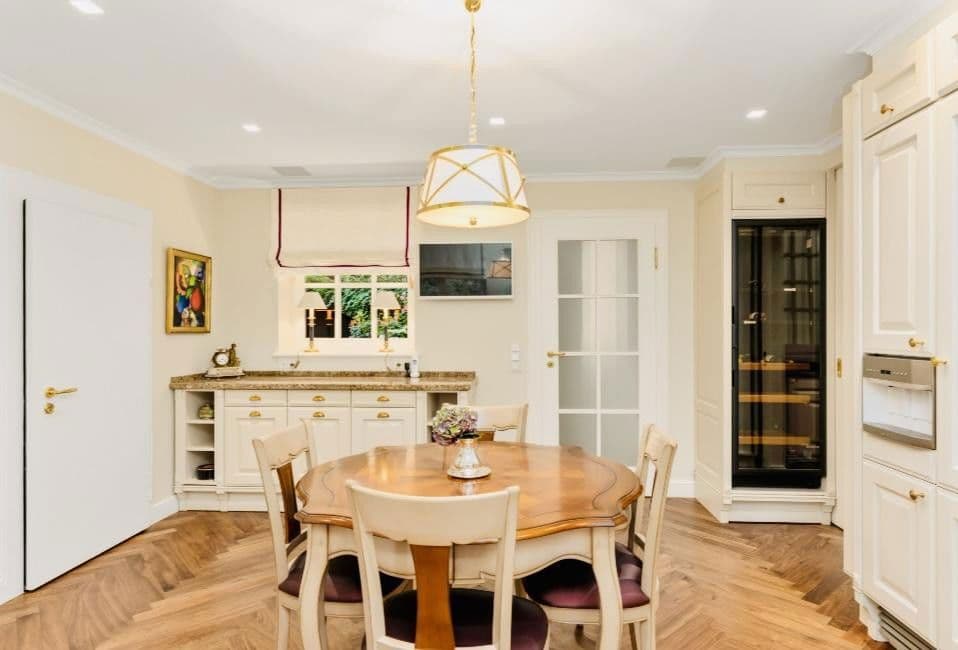 Prodej domu 467 m², pozemek 2.646 m², Bremen, Bremen Prodej domu 467 m², pozemek 2.646 m², Bremen, Bremen