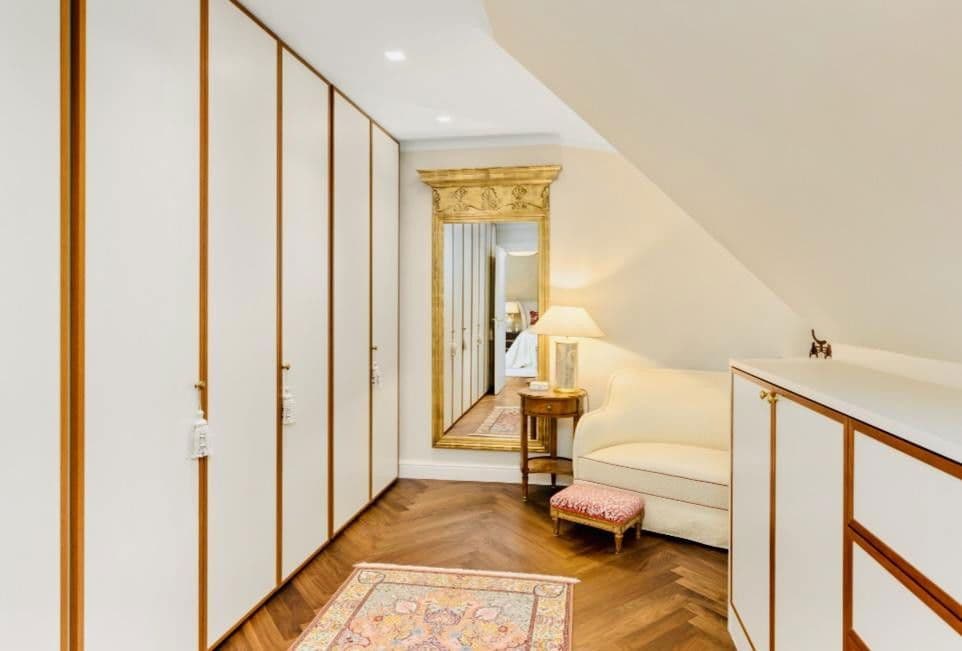 Prodej domu 467 m², pozemek 2.646 m², Bremen, Bremen Prodej domu 467 m², pozemek 2.646 m², Bremen, Bremen