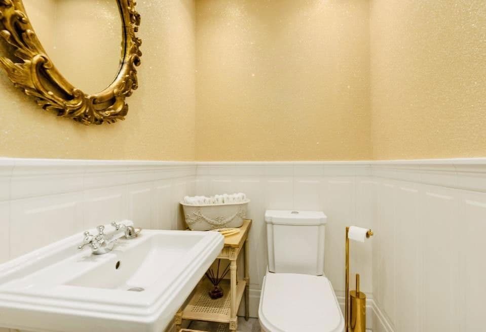 Prodej domu 467 m², pozemek 2.646 m², Bremen, Bremen Prodej domu 467 m², pozemek 2.646 m², Bremen, Bremen