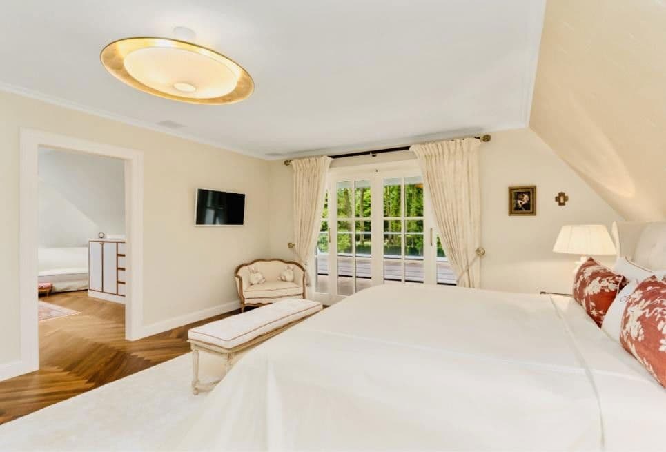 Prodej domu 467 m², pozemek 2.646 m², Bremen, Bremen Prodej domu 467 m², pozemek 2.646 m², Bremen, Bremen