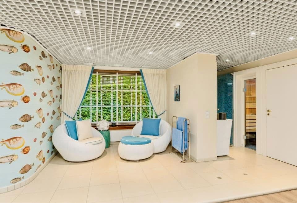 Prodej domu 467 m², pozemek 2.646 m², Bremen, Bremen Prodej domu 467 m², pozemek 2.646 m², Bremen, Bremen