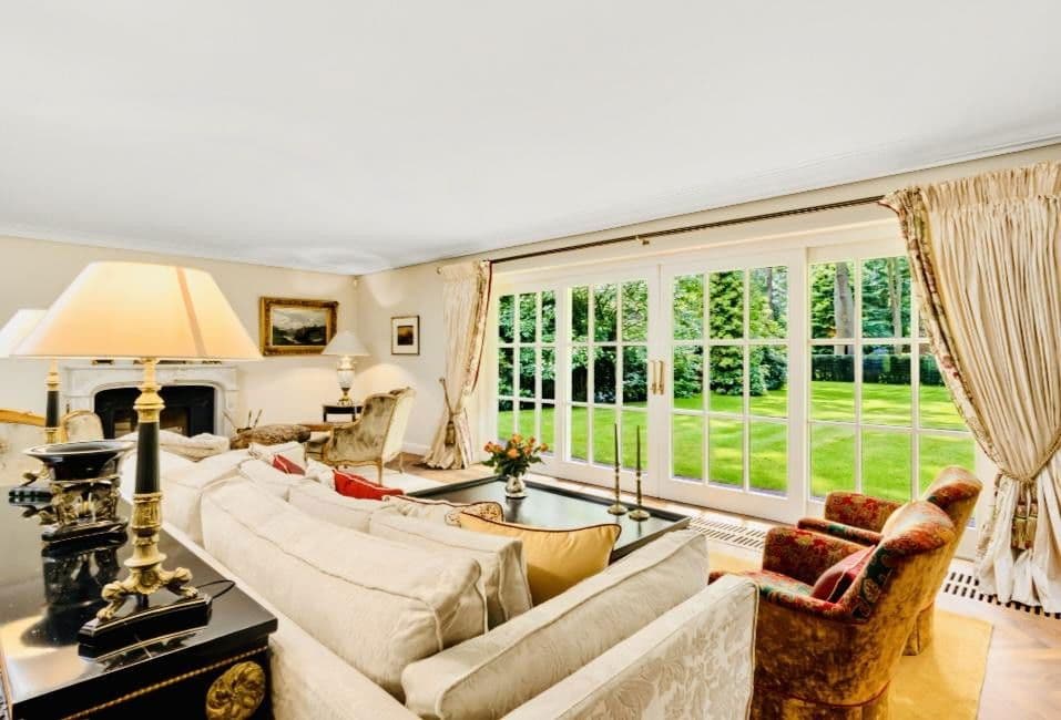 Prodej domu 467 m², pozemek 2.646 m², Bremen, Bremen Prodej domu 467 m², pozemek 2.646 m², Bremen, Bremen