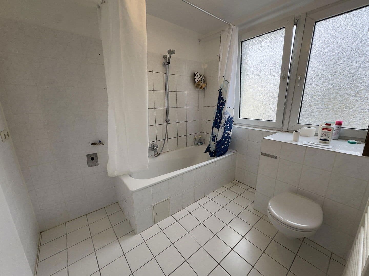 Pronájem bytu 1+1 21 m², Lucaestraße 15, Frankfurt am Main, Hessen Pronájem bytu 1+1 21 m², Lucaestraße 15, Frankfurt am Main, Hessen