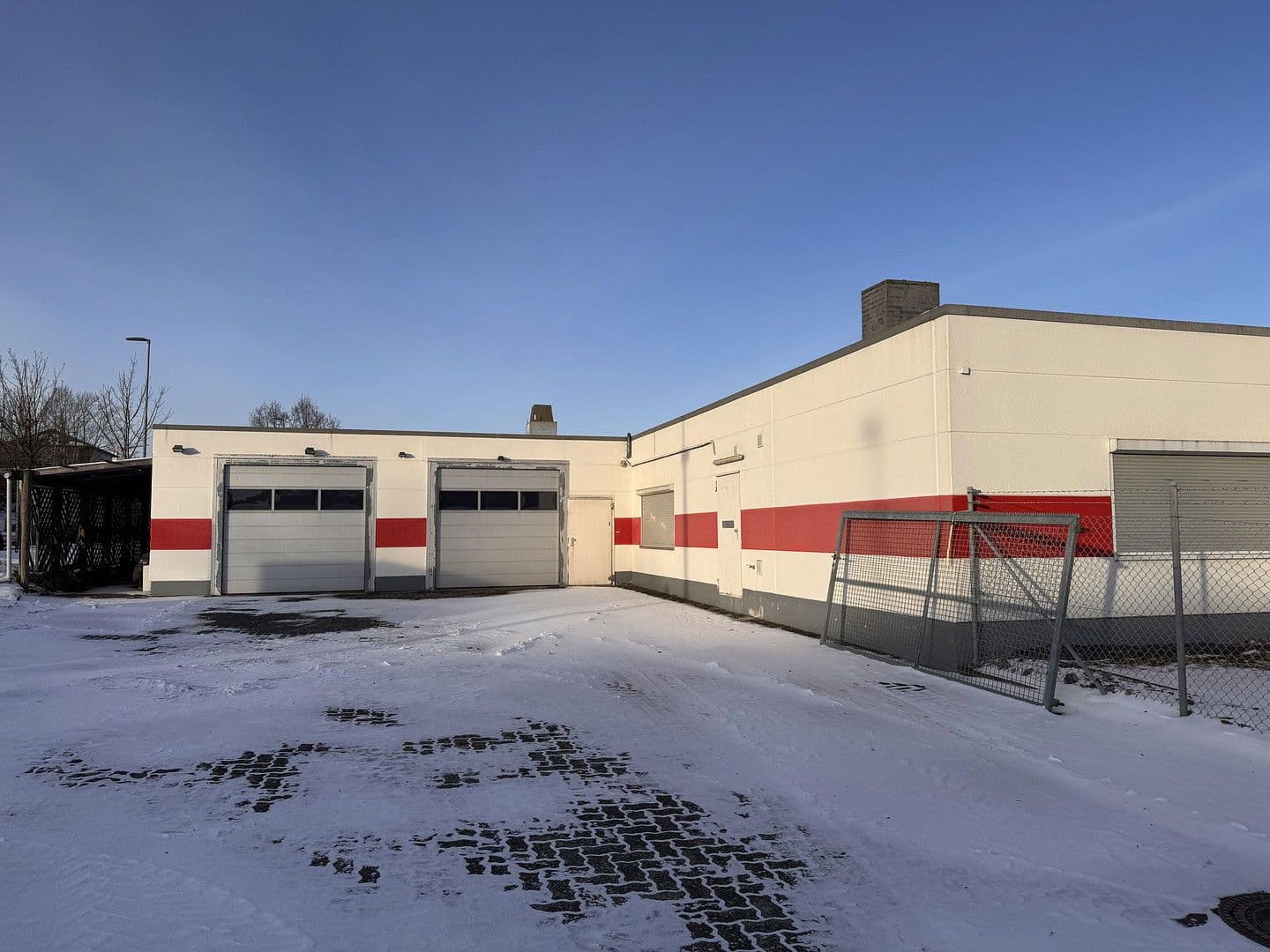 Pronájem nebytového prostoru 988 m², Otto-Kipp-Straße 2, Scharbeutz, Šlesvicko-Holštýnsko Pronájem nebytového prostoru 988 m², Otto-Kipp-Straße 2, Scharbeutz, Šlesvicko-Holštýnsko