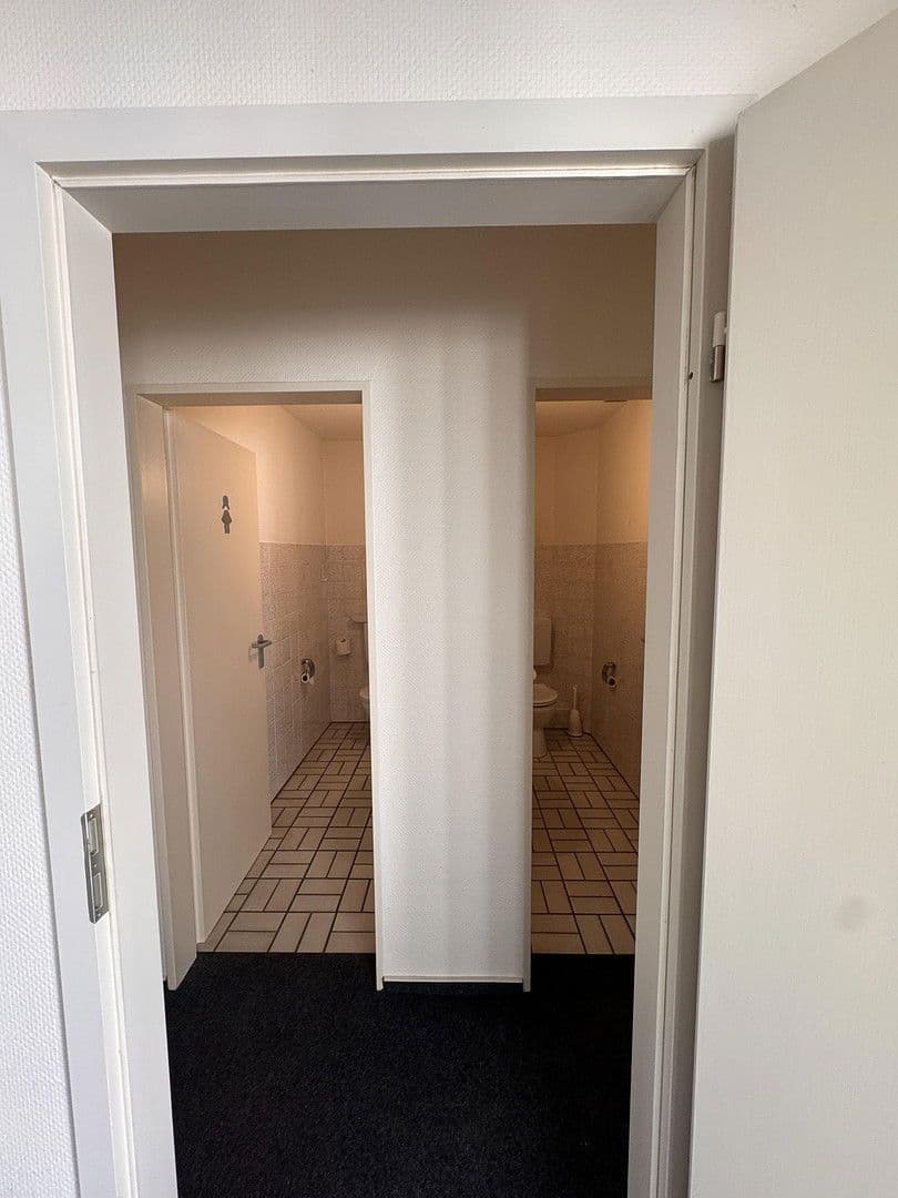 Pronájem nebytového prostoru 988 m², Otto-Kipp-Straße 2, Scharbeutz, Šlesvicko-Holštýnsko Pronájem nebytového prostoru 988 m², Otto-Kipp-Straße 2, Scharbeutz, Šlesvicko-Holštýnsko