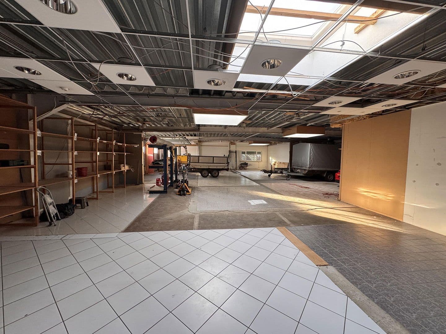 Pronájem nebytového prostoru 988 m², Otto-Kipp-Straße 2, Scharbeutz, Šlesvicko-Holštýnsko Pronájem nebytového prostoru 988 m², Otto-Kipp-Straße 2, Scharbeutz, Šlesvicko-Holštýnsko