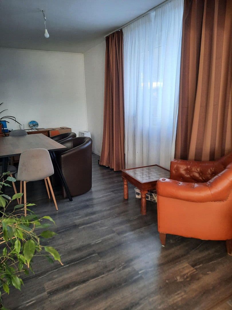 Pronájem bytu 4+1 111 m², Flachsrotten 20, Göttingen, Dolní Sasko Pronájem bytu 4+1 111 m², Flachsrotten 20, Göttingen, Dolní Sasko