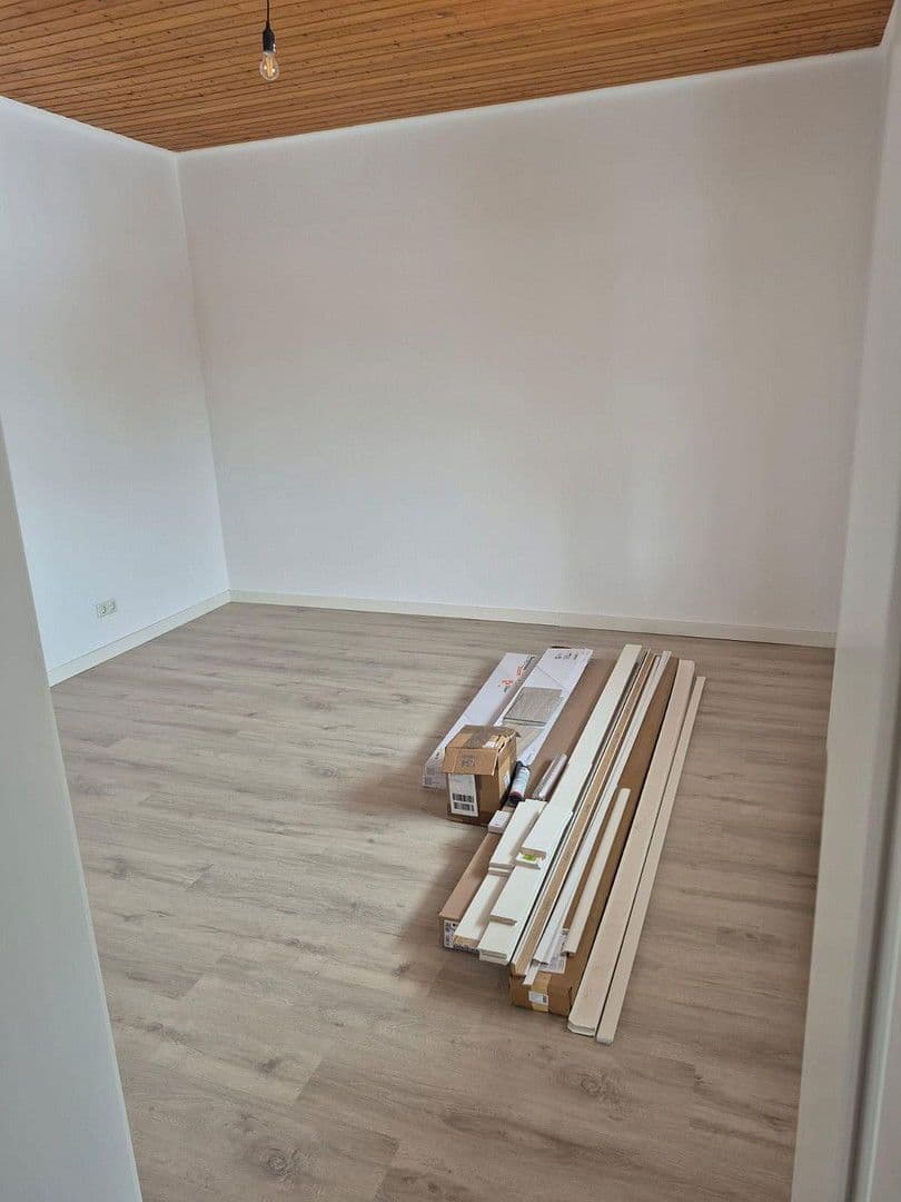 Pronájem bytu 4+kk 160 m², Dorfstraße 18, Siebenbäumen, Šlesvicko-Holštýnsko Pronájem bytu 4+kk 160 m², Dorfstraße 18, Siebenbäumen, Šlesvicko-Holštýnsko