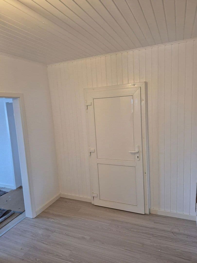 Pronájem bytu 4+kk 160 m², Dorfstraße 18, Siebenbäumen, Šlesvicko-Holštýnsko Pronájem bytu 4+kk 160 m², Dorfstraße 18, Siebenbäumen, Šlesvicko-Holštýnsko