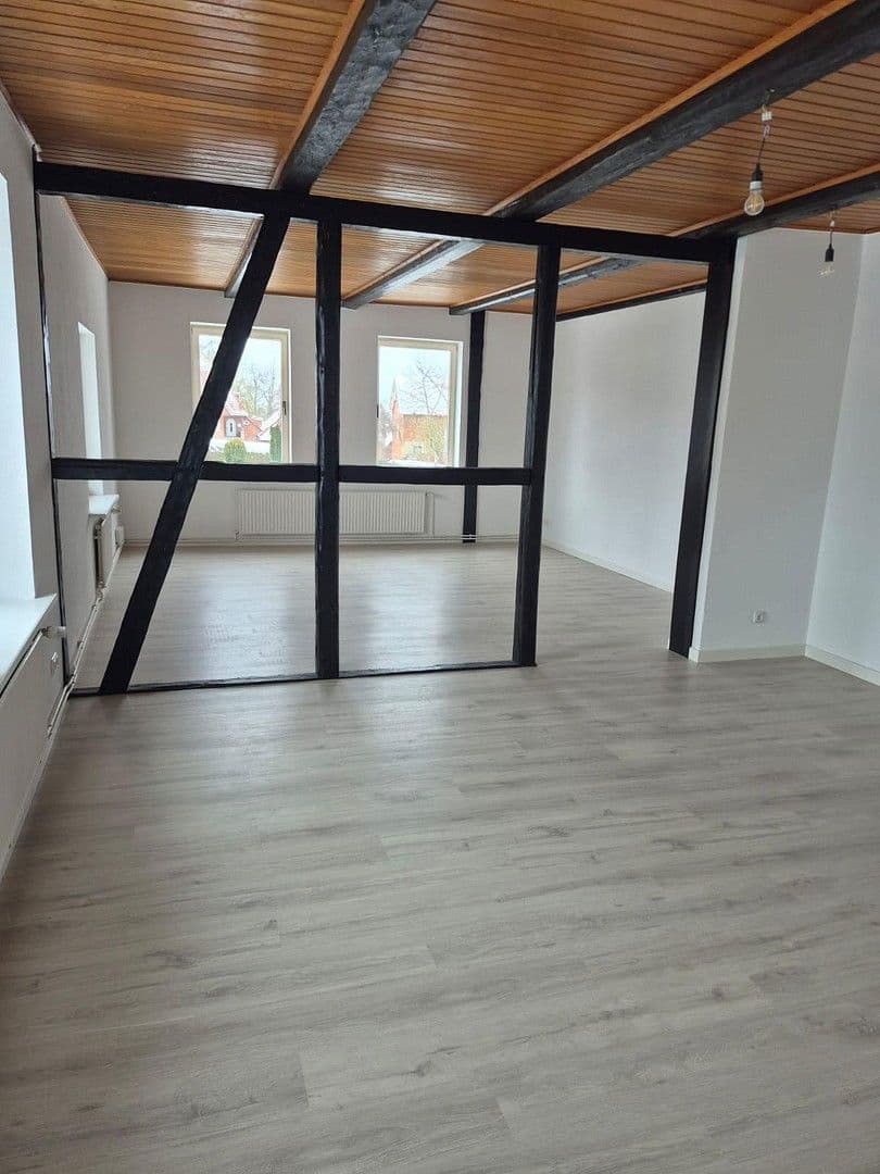 Pronájem bytu 4+kk 160 m², Dorfstraße 18, Siebenbäumen, Šlesvicko-Holštýnsko Pronájem bytu 4+kk 160 m², Dorfstraße 18, Siebenbäumen, Šlesvicko-Holštýnsko
