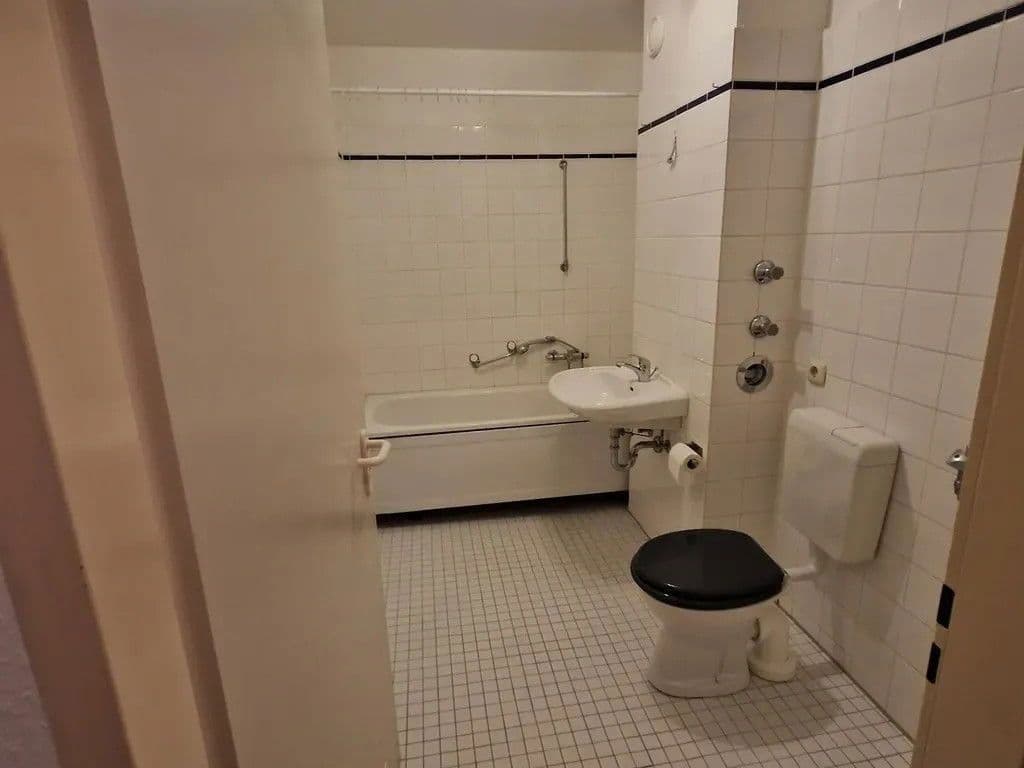 Pronájem bytu 2+1 56 m², Marienstraße, Berlin-Bezirk Treptow-Köpenick, Berlín Pronájem bytu 2+1 56 m², Marienstraße, Berlin-Bezirk Treptow-Köpenick, Berlín