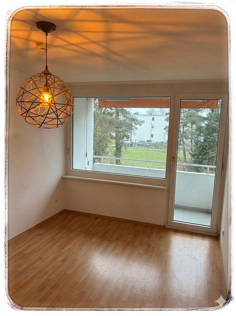 Pronájem bytu 2+1 54 m², Am Hohen Stein 20, Wiesbaden-Biebrich, Hessen Pronájem bytu 2+1 54 m², Am Hohen Stein 20, Wiesbaden-Biebrich, Hessen