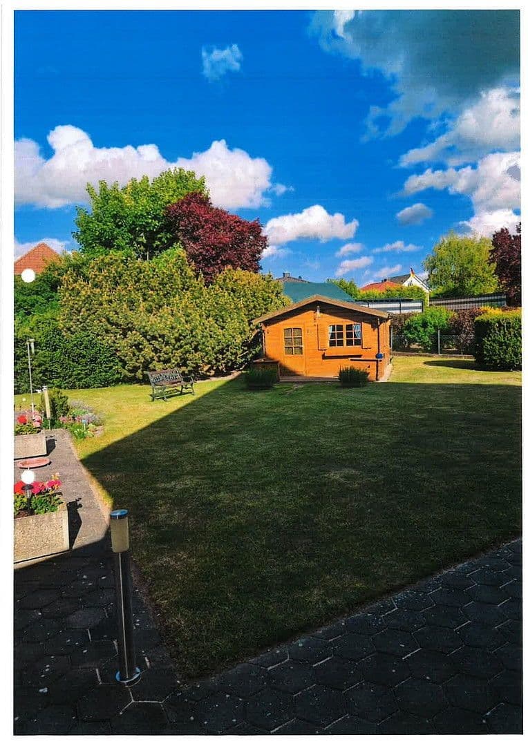 Pronájem domu 115 m², pozemek 905 m², Rennau, Dolní Sasko Pronájem domu 115 m², pozemek 905 m², Rennau, Dolní Sasko