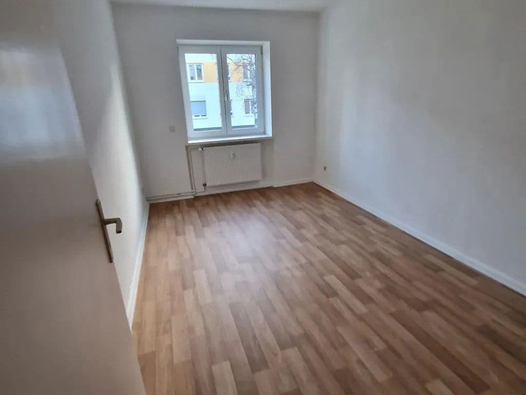 Pronájem bytu 4+1 85 m², Kisselnallee, Berlin-Bezirk Spandau, Berlín Pronájem bytu 4+1 85 m², Kisselnallee, Berlin-Bezirk Spandau, Berlín