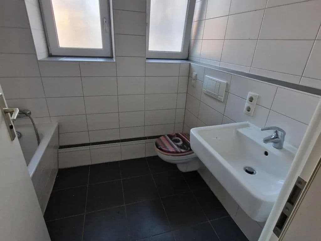 Pronájem bytu 4+1 85 m², Kisselnallee, Berlin-Bezirk Spandau, Berlín Pronájem bytu 4+1 85 m², Kisselnallee, Berlin-Bezirk Spandau, Berlín