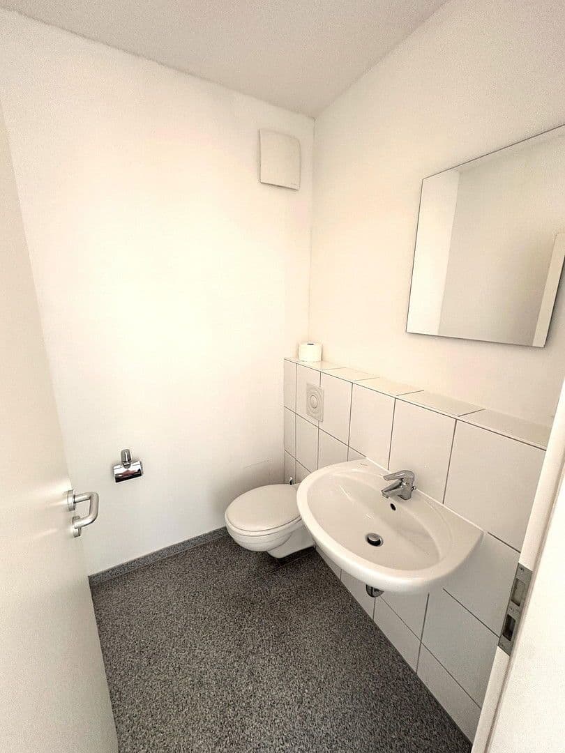 Pronájem domu 167 m², pozemek 330 m², Am Sonnenhang 6b, Otterberg, Porýní-Falc Pronájem domu 167 m², pozemek 330 m², Am Sonnenhang 6b, Otterberg, Porýní-Falc