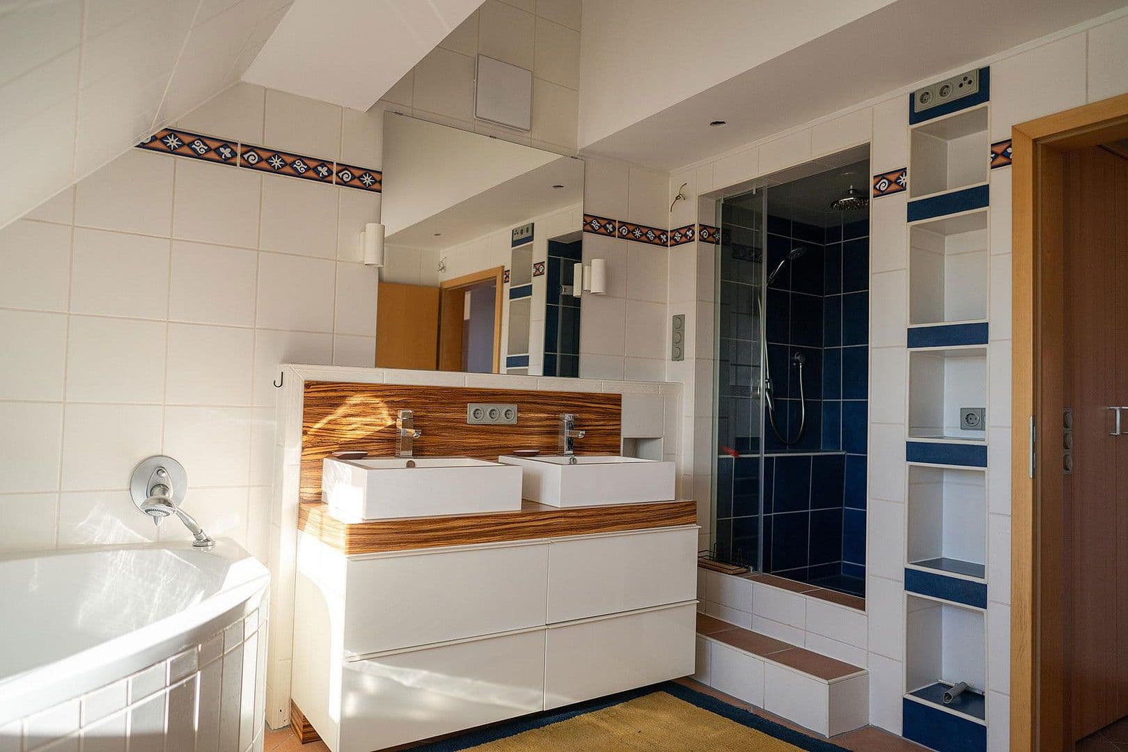 Prodej bytu 3+1 132 m², Markgrafenstraße 18, Nürnberg, Bavorsko Prodej bytu 3+1 132 m², Markgrafenstraße 18, Nürnberg, Bavorsko