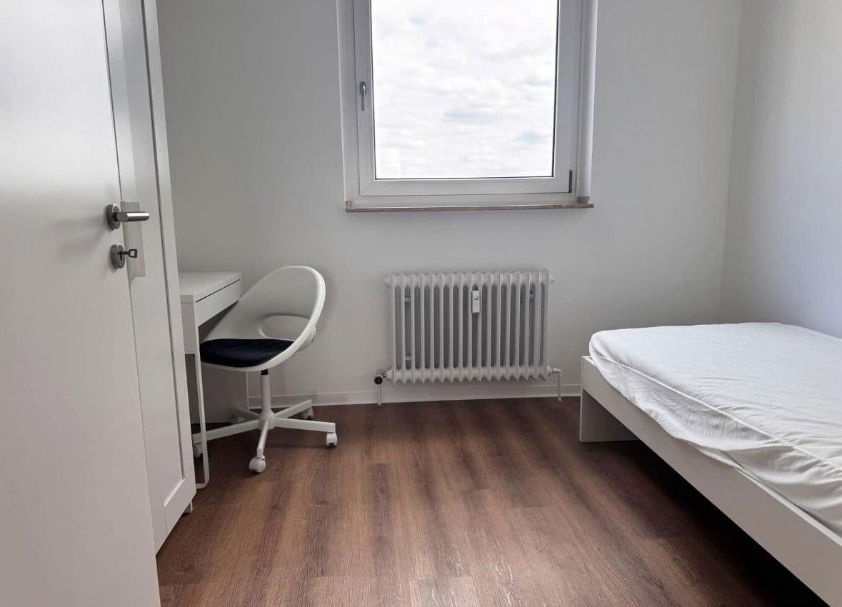 Pronájem bytu 5+1 92 m², Am Wehr 1, Liederbach am Taunus, Hessen Pronájem bytu 5+1 92 m², Am Wehr 1, Liederbach am Taunus, Hessen