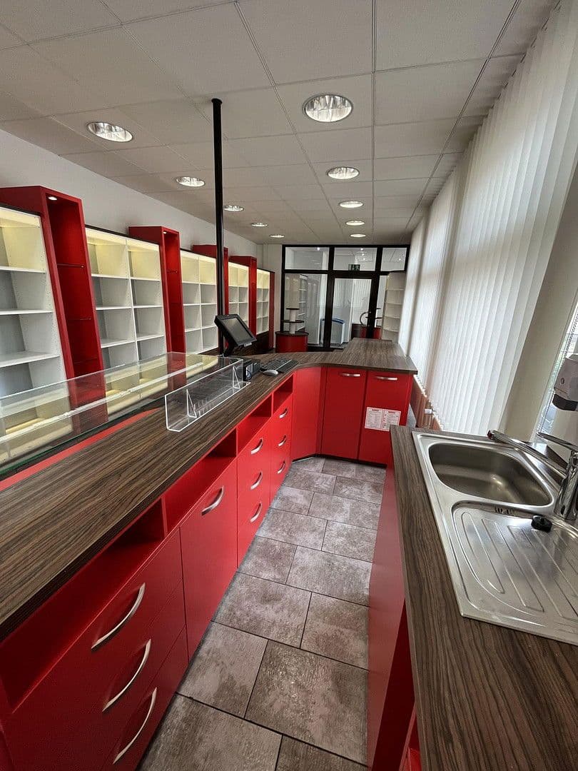 Pronájem kanceláře 67 m², Wettin-Löbejün, Sasko-Anhaltsko Pronájem kanceláře 67 m², Wettin-Löbejün, Sasko-Anhaltsko