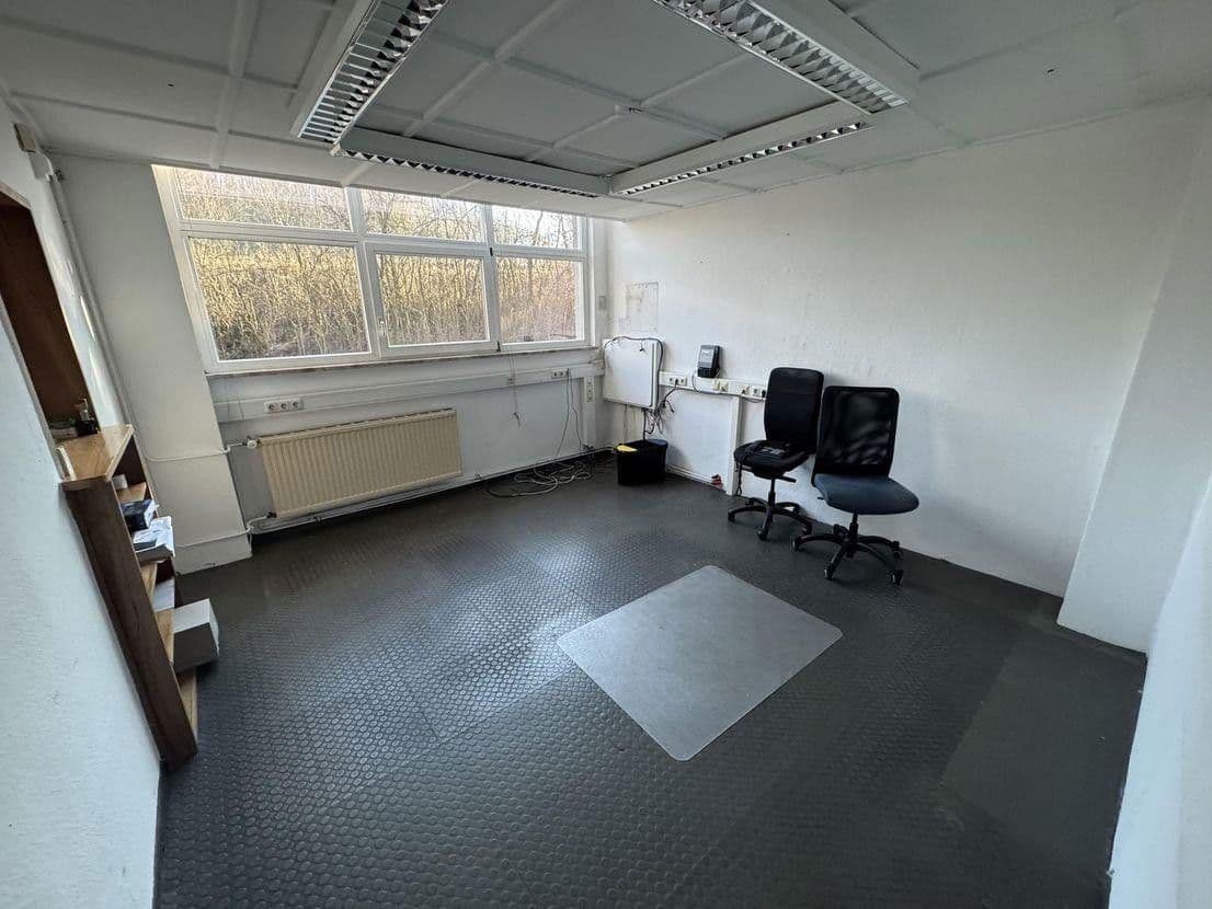 Pronájem nebytového prostoru 3.216 m², Balve, Severní Porýní-Vestfálsko Pronájem nebytového prostoru 3.216 m², Balve, Severní Porýní-Vestfálsko