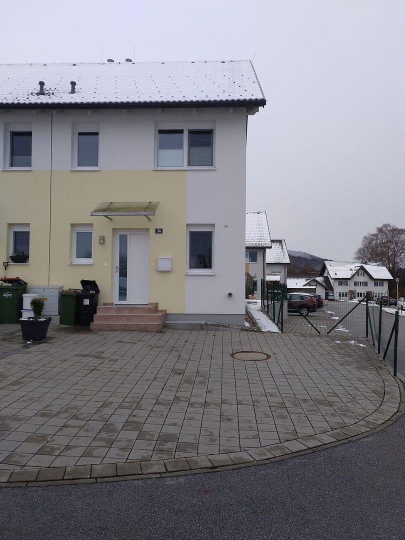 Pronájem domu 117 m², pozemek 226 m², Untere Dorfstraße 34, Nußdorf am Haunsberg, Salcbursko Pronájem domu 117 m², pozemek 226 m², Untere Dorfstraße 34, Nußdorf am Haunsberg, Salcbursko