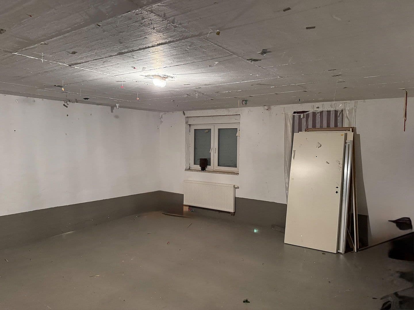 Pronájem nebytového prostoru 60 m², Bornheim, Severní Porýní-Vestfálsko Pronájem nebytového prostoru 60 m², Bornheim, Severní Porýní-Vestfálsko