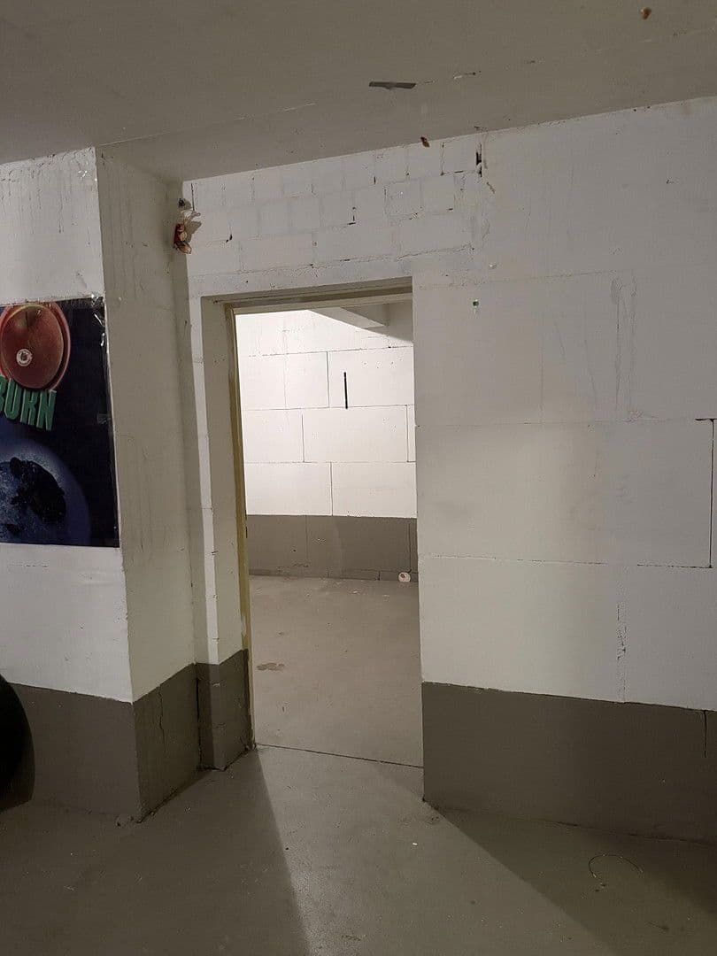 Pronájem nebytového prostoru 60 m², Bornheim, Severní Porýní-Vestfálsko Pronájem nebytového prostoru 60 m², Bornheim, Severní Porýní-Vestfálsko