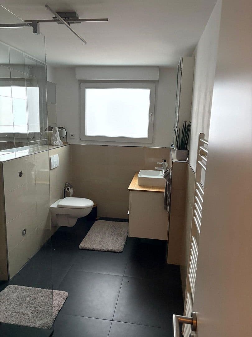 Pronájem bytu 3+1 100 m², Hagen, Severní Porýní-Vestfálsko Pronájem bytu 3+1 100 m², Hagen, Severní Porýní-Vestfálsko