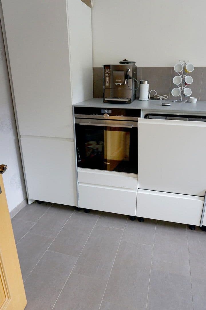 Pronájem domu 130 m², pozemek 430 m², Stahnsdorf, Braniborsko Pronájem domu 130 m², pozemek 430 m², Stahnsdorf, Braniborsko