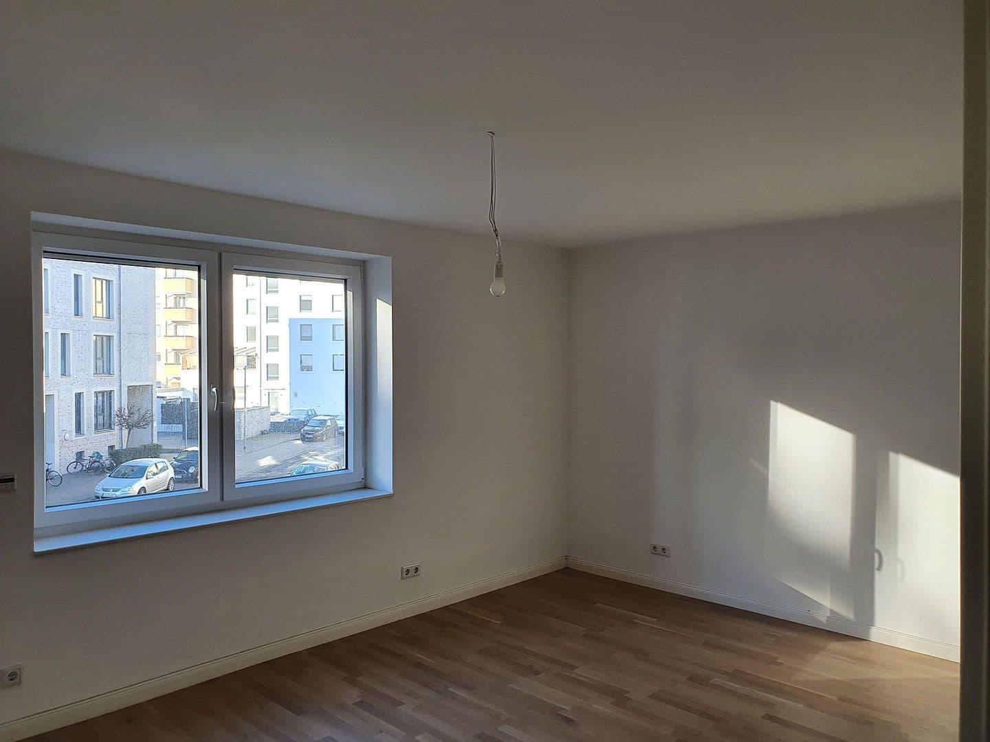 Pronájem bytu 3+1 82 m², Angerstraße 1, Hannover, Dolní Sasko Pronájem bytu 3+1 82 m², Angerstraße 1, Hannover, Dolní Sasko