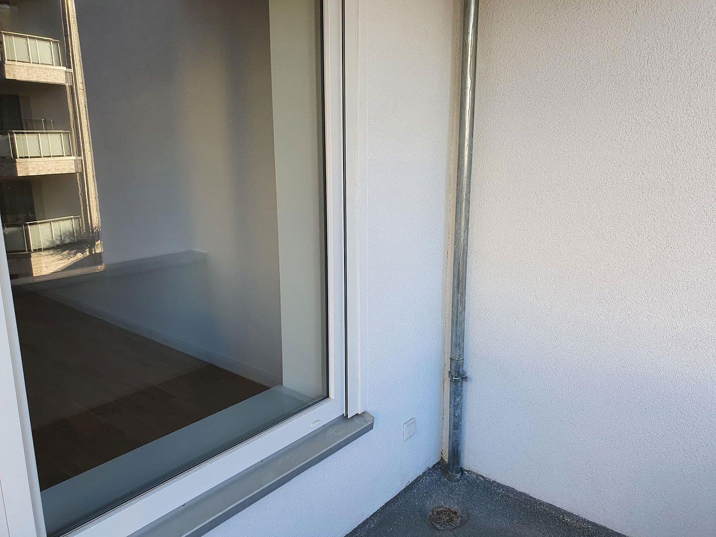 Pronájem bytu 3+1 82 m², Angerstraße 1, Hannover, Dolní Sasko Pronájem bytu 3+1 82 m², Angerstraße 1, Hannover, Dolní Sasko