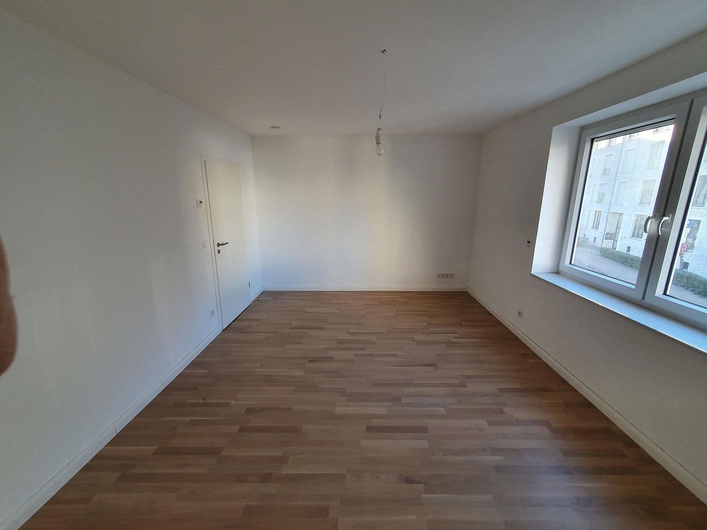 Pronájem bytu 3+1 82 m², Angerstraße 1, Hannover, Dolní Sasko Pronájem bytu 3+1 82 m², Angerstraße 1, Hannover, Dolní Sasko