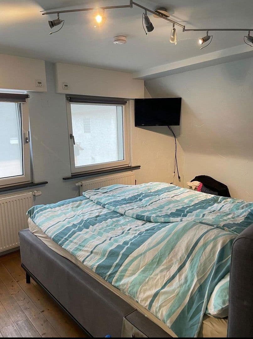 Prodej domu 94 m², pozemek 196 m², Hainburg, Hessen Prodej domu 94 m², pozemek 196 m², Hainburg, Hessen