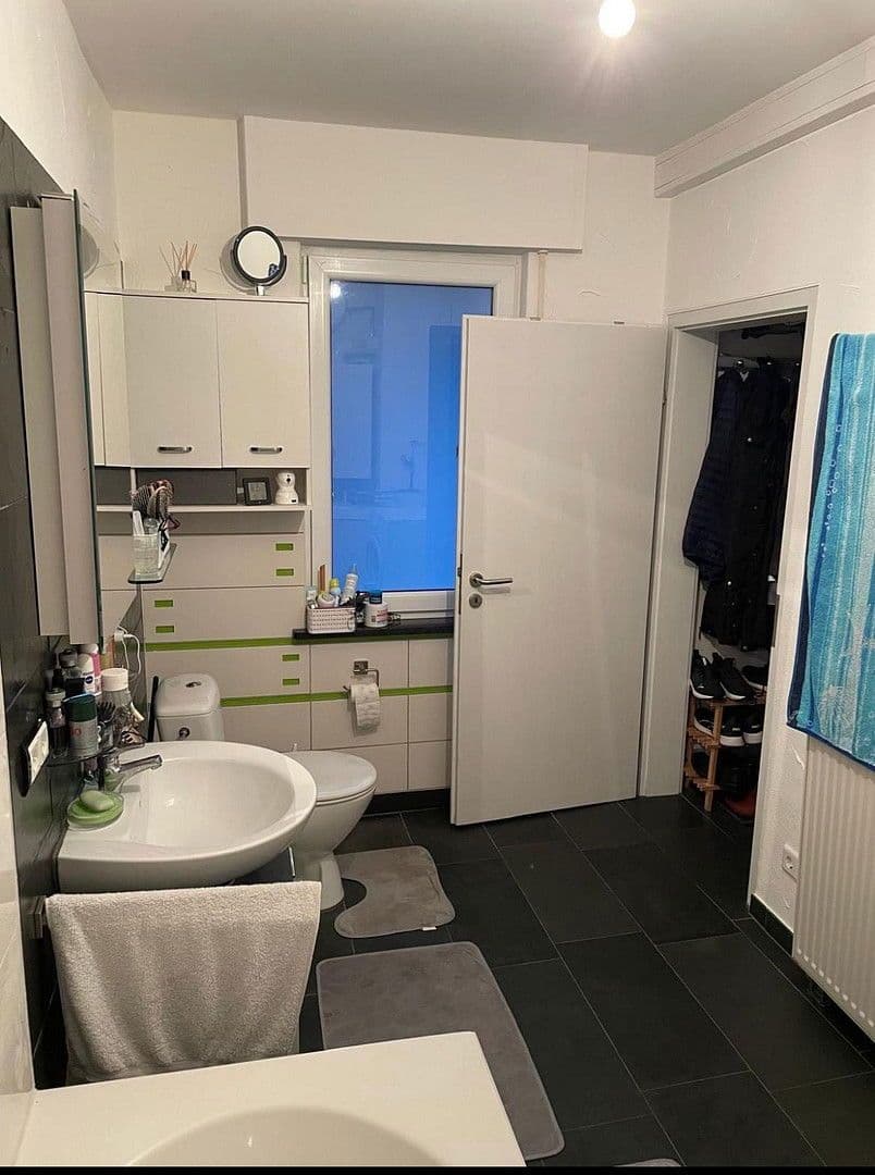 Prodej domu 94 m², pozemek 196 m², Hainburg, Hessen Prodej domu 94 m², pozemek 196 m², Hainburg, Hessen