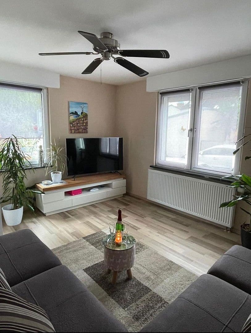 Prodej domu 94 m², pozemek 196 m², Hainburg, Hessen Prodej domu 94 m², pozemek 196 m², Hainburg, Hessen