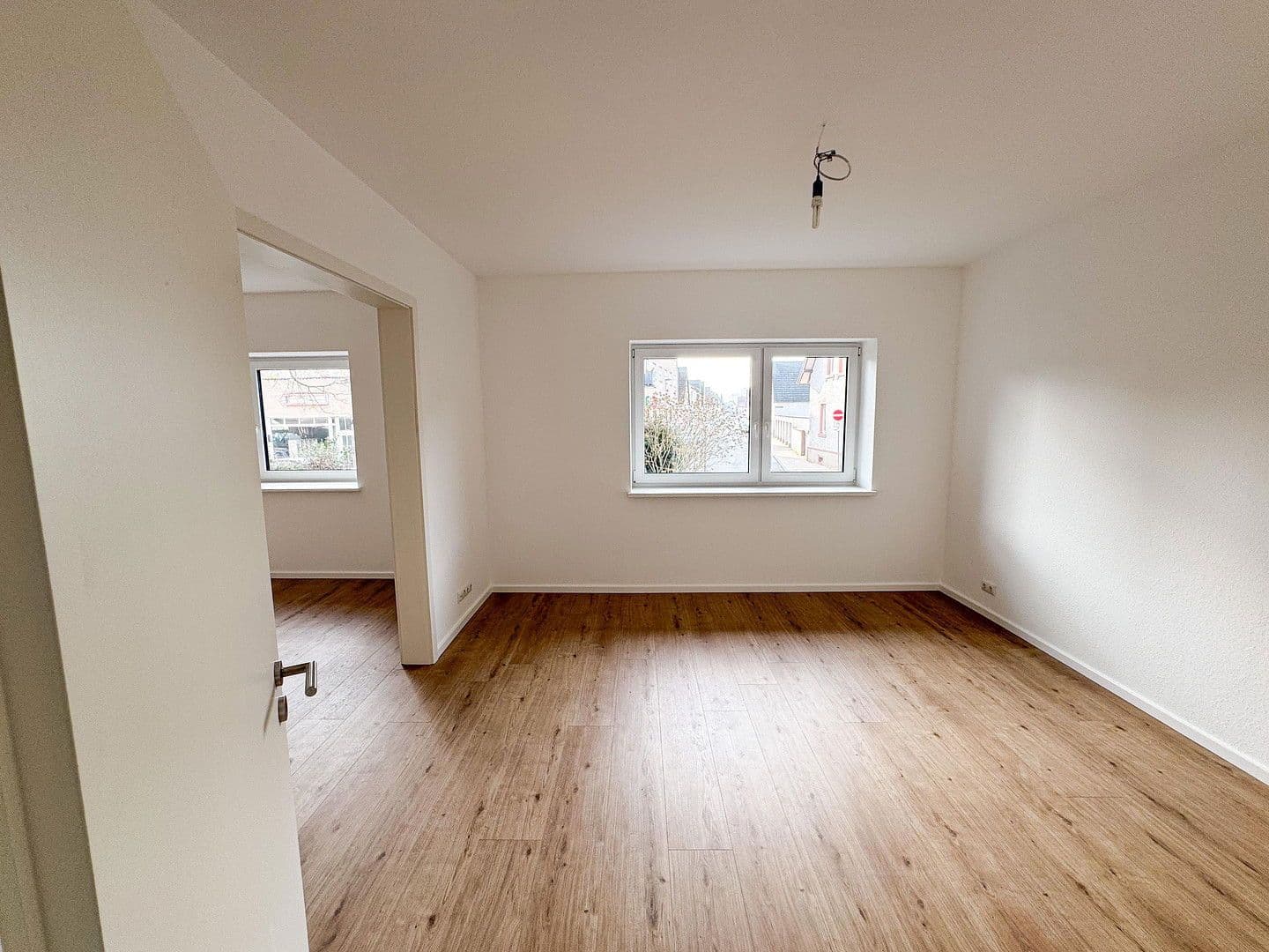 Pronájem bytu 2+1 68 m², Groß-Gerau, Hessen Pronájem bytu 2+1 68 m², Groß-Gerau, Hessen