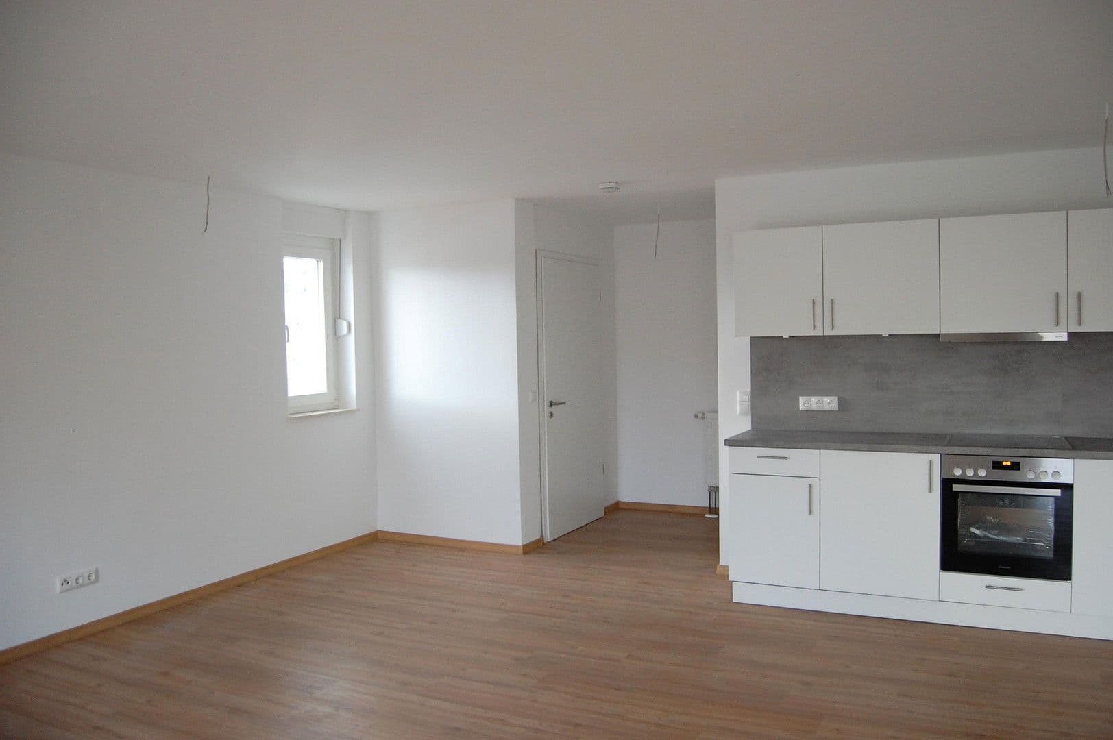 Pronájem bytu 2+1 67 m², Alte Amberger Str. 3a, Kemnath, Bavorsko Pronájem bytu 2+1 67 m², Alte Amberger Str. 3a, Kemnath, Bavorsko