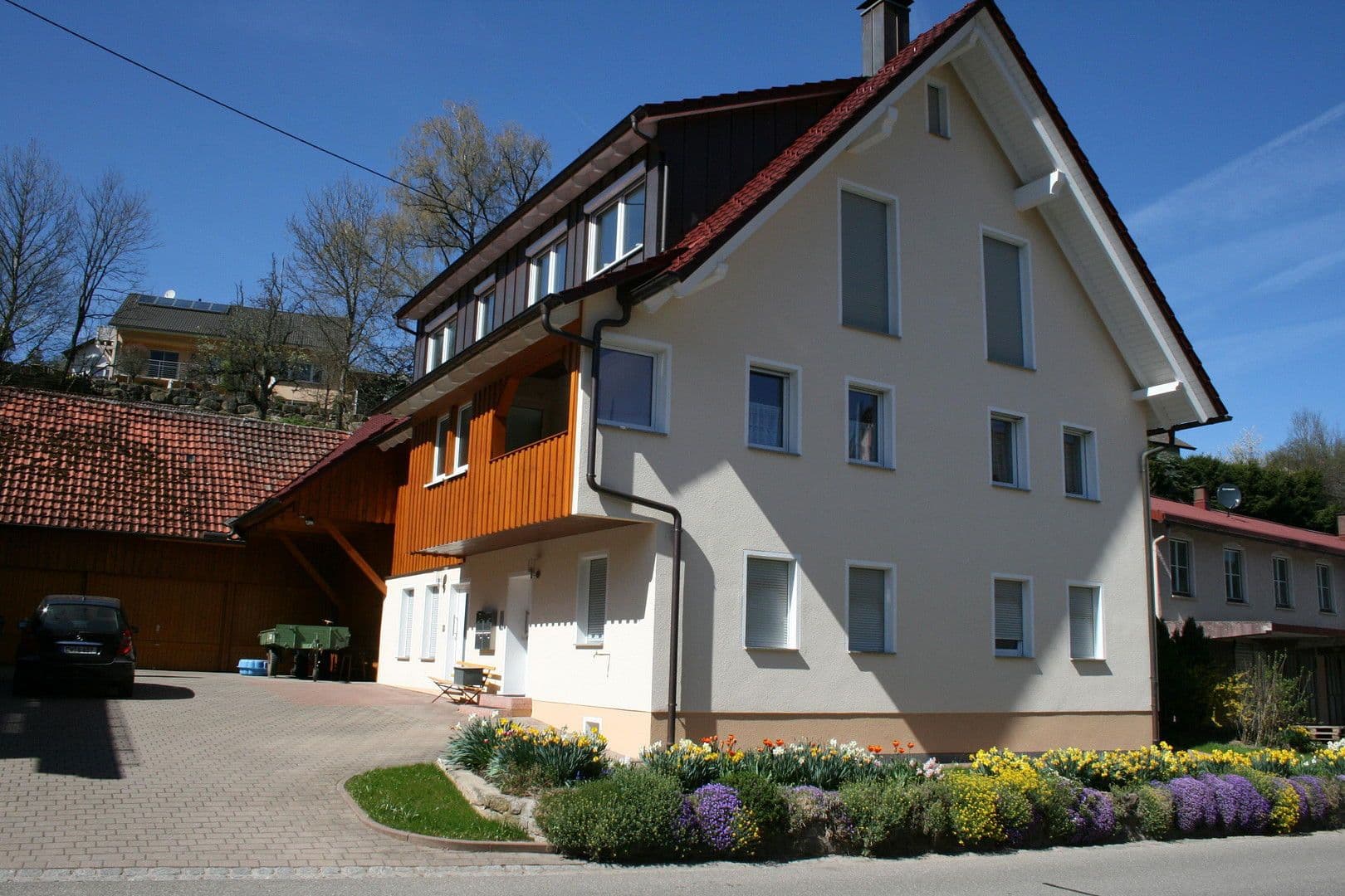 Pronájem bytu 4+1 92 m², Bösinger Straße 28, Haiterbach, Bádensko-Württembersko Pronájem bytu 4+1 92 m², Bösinger Straße 28, Haiterbach, Bádensko-Württembersko