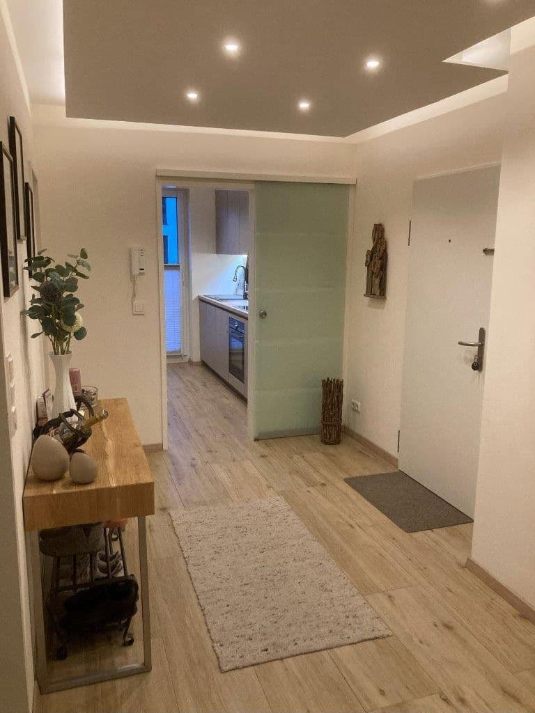 Prodej bytu 3+1 77 m², Hamburg, Hamburg Prodej bytu 3+1 77 m², Hamburg, Hamburg