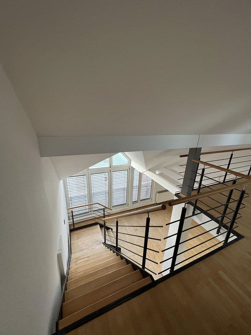 Pronájem bytu 3+1 125 m², Jakob Binder Straße 26, Ludwigshafen, Porýní-Falc Pronájem bytu 3+1 125 m², Jakob Binder Straße 26, Ludwigshafen, Porýní-Falc